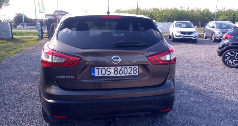 Nissan Qashqai cena 47700 przebieg: 133000, rok produkcji 2014 z Chełmno małe 154